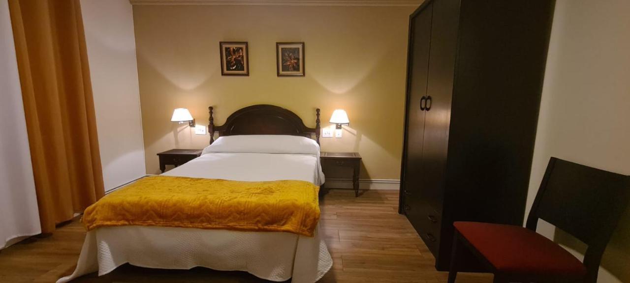 La Casa De La Abuela Hotel Narón Kültér fotó